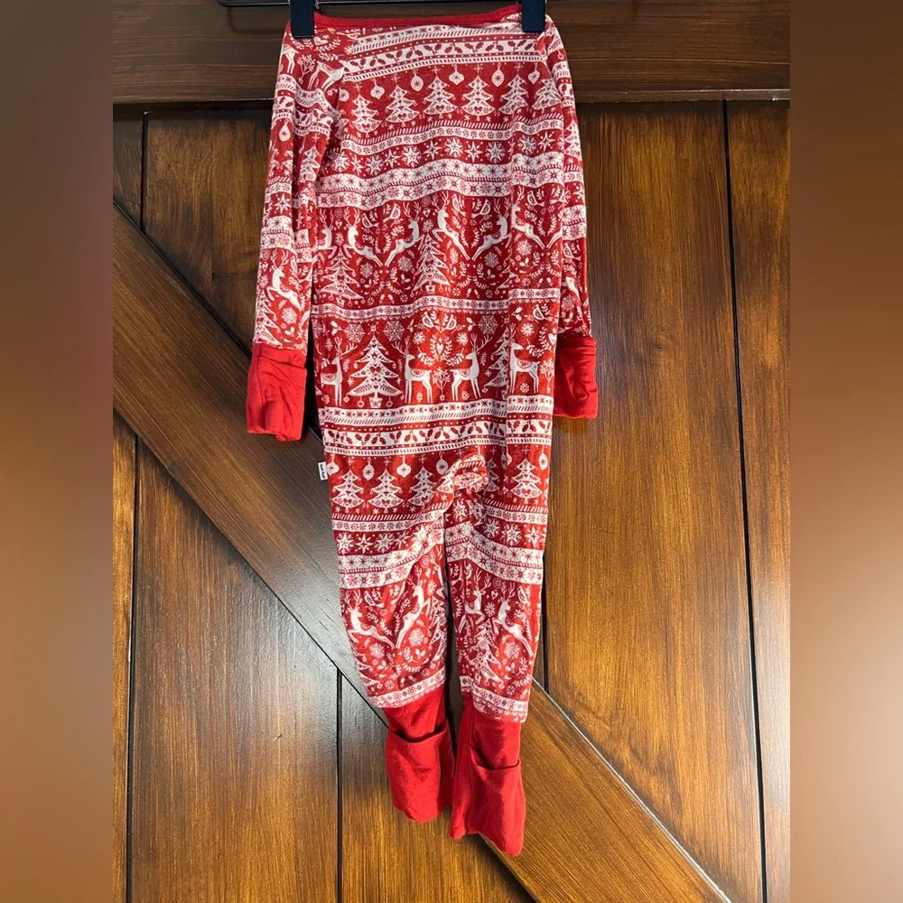 Little Sleepies Festive‎ Red Christmas Onesie Pajamas Baby 3-6 months.
